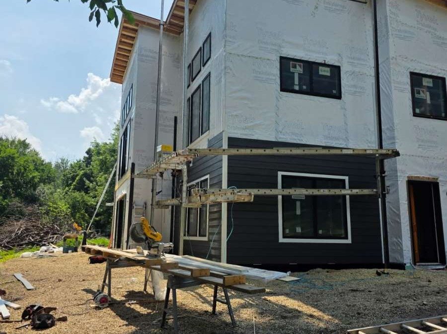 Invictus Construction LLC